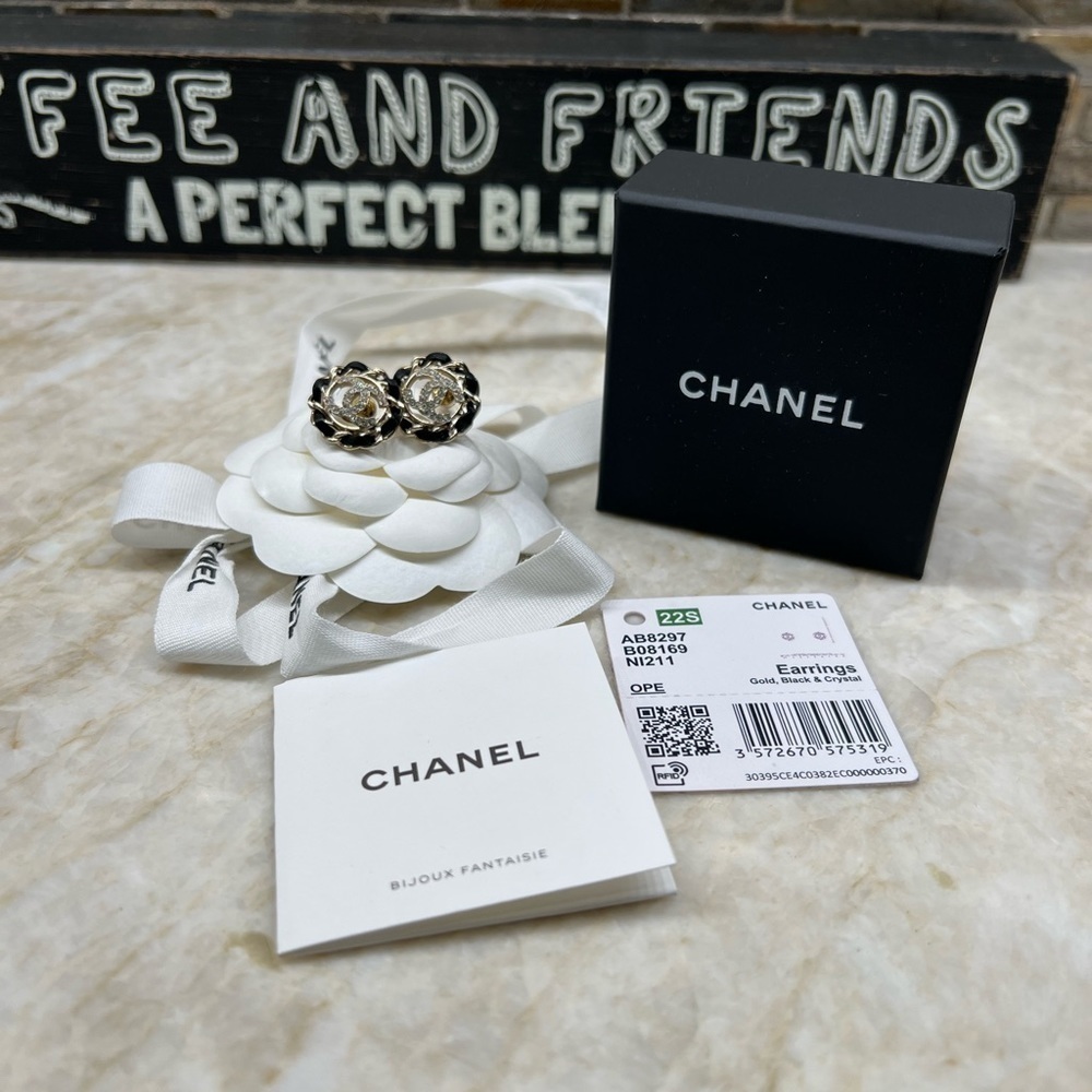 CHANEL Gold Black Crystal CC Earrings - Picture 3 of 12